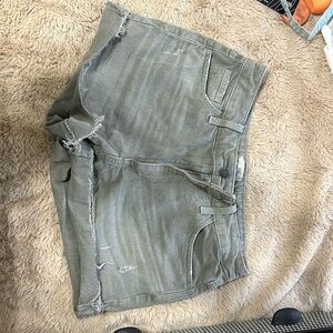Universal Thread Olive Green Shorts